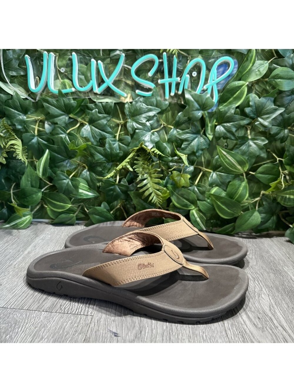 Olukai Mens Ohana Sandal Size 12 Brown Thong Flip Flop Beach Shoe Pool Slide